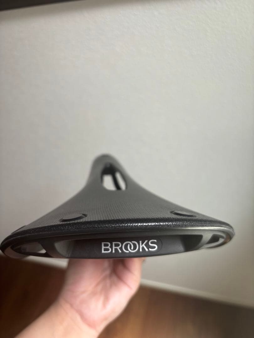 BROOKS エルゴノミックサドル ブラック