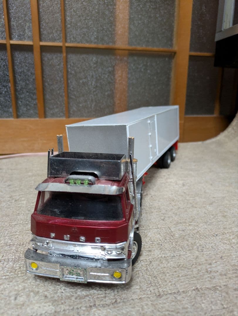 アオシマ三菱ふそうFUトレーラー