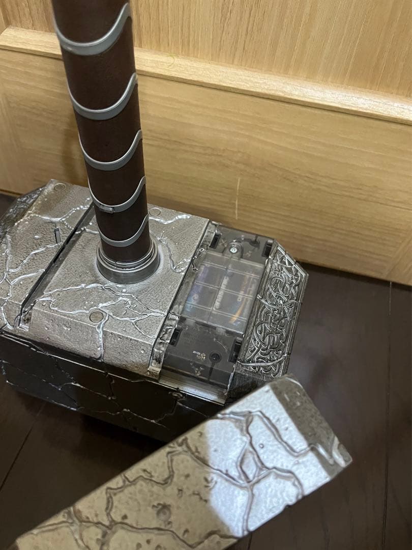 ムジョルニア ハズブロ ソー ハンマー