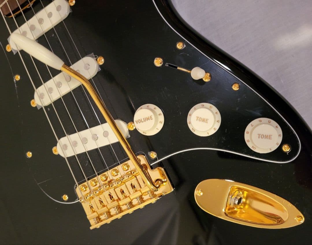 ギター Fender Japan Stratocaster Midnight