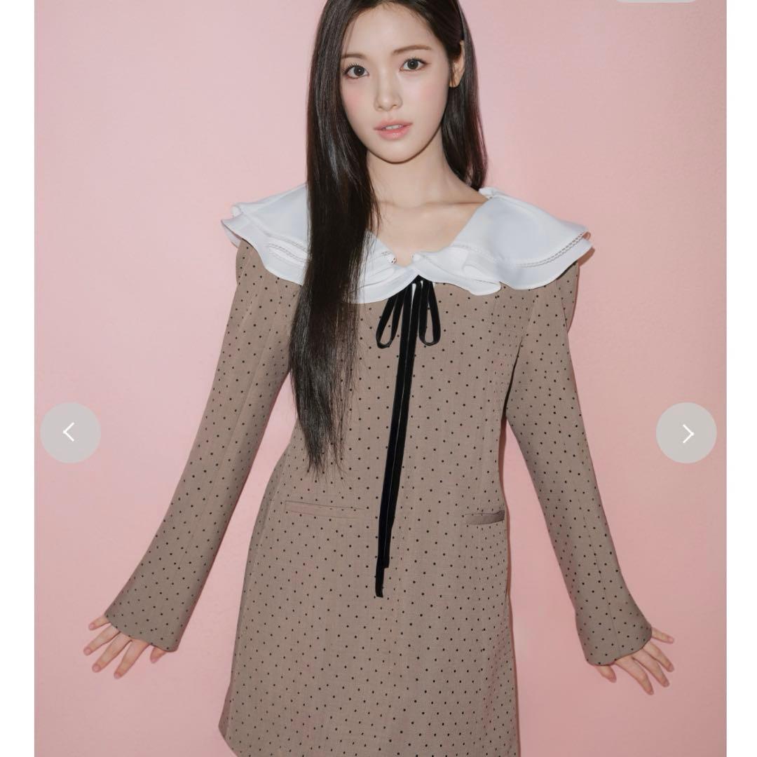 リリーブラウン Lily Brownミニワンピース　ラッフルカラー