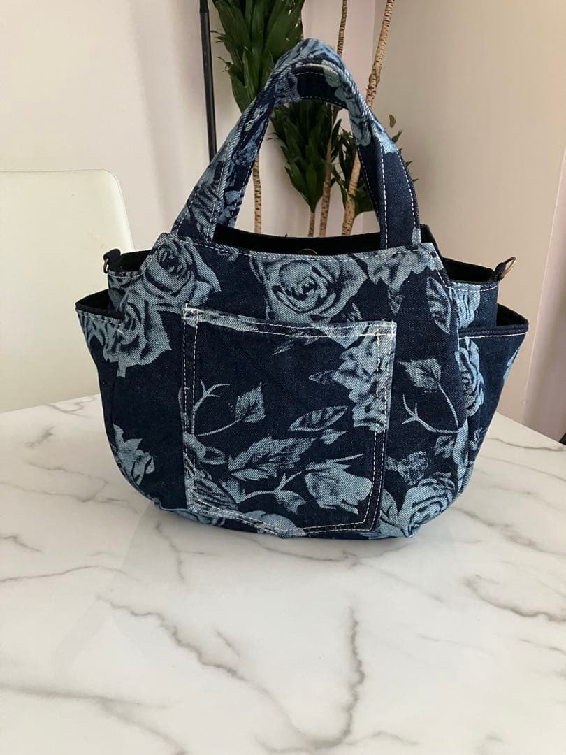 883 にさおり　花柄デニムリメイクバック　ハンドメイド2点