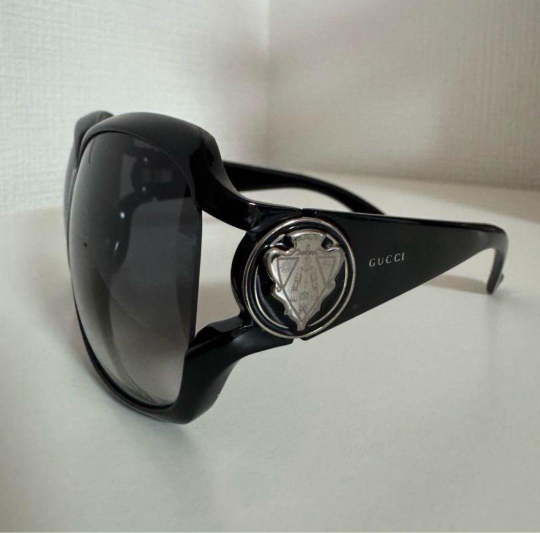GUCCI サングラス ブラック サイドロゴ ユニセックス 美品