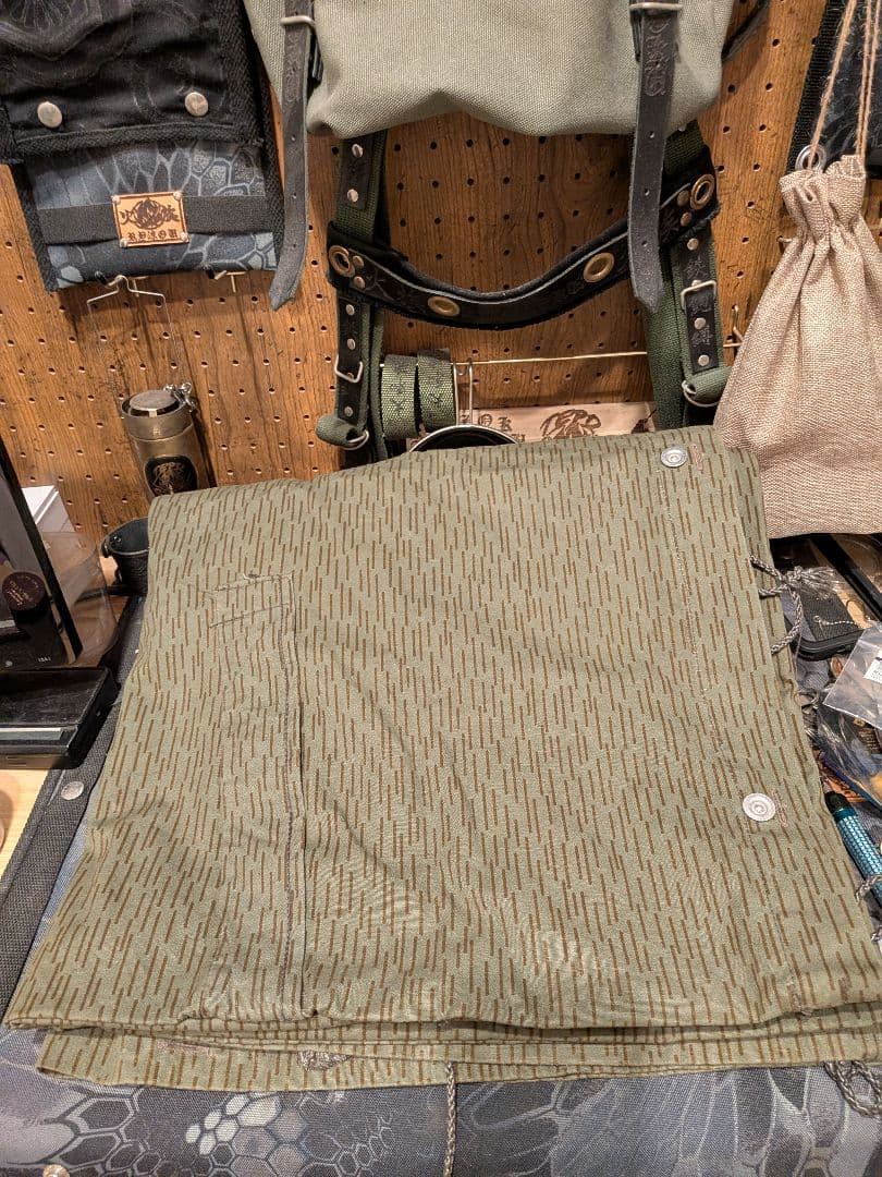 【軍幕】東ドイツ軍　レインドロップカモ　ポンチョテント