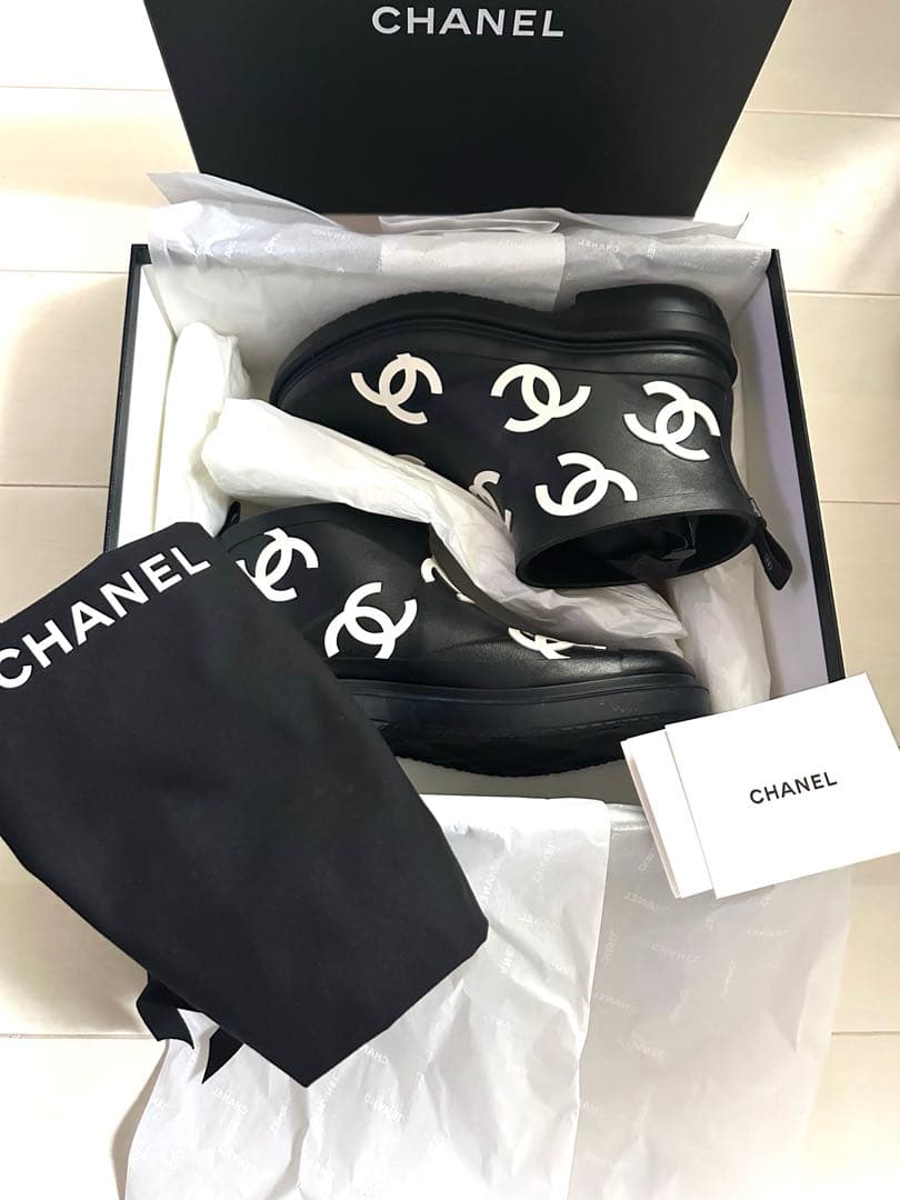 CHANELレインブーツ新品未使用