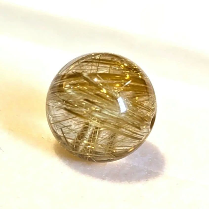 【金運】ゴールドルチルクォーツ　天然石　パワーストーン【鑑別書付】ハイクラス