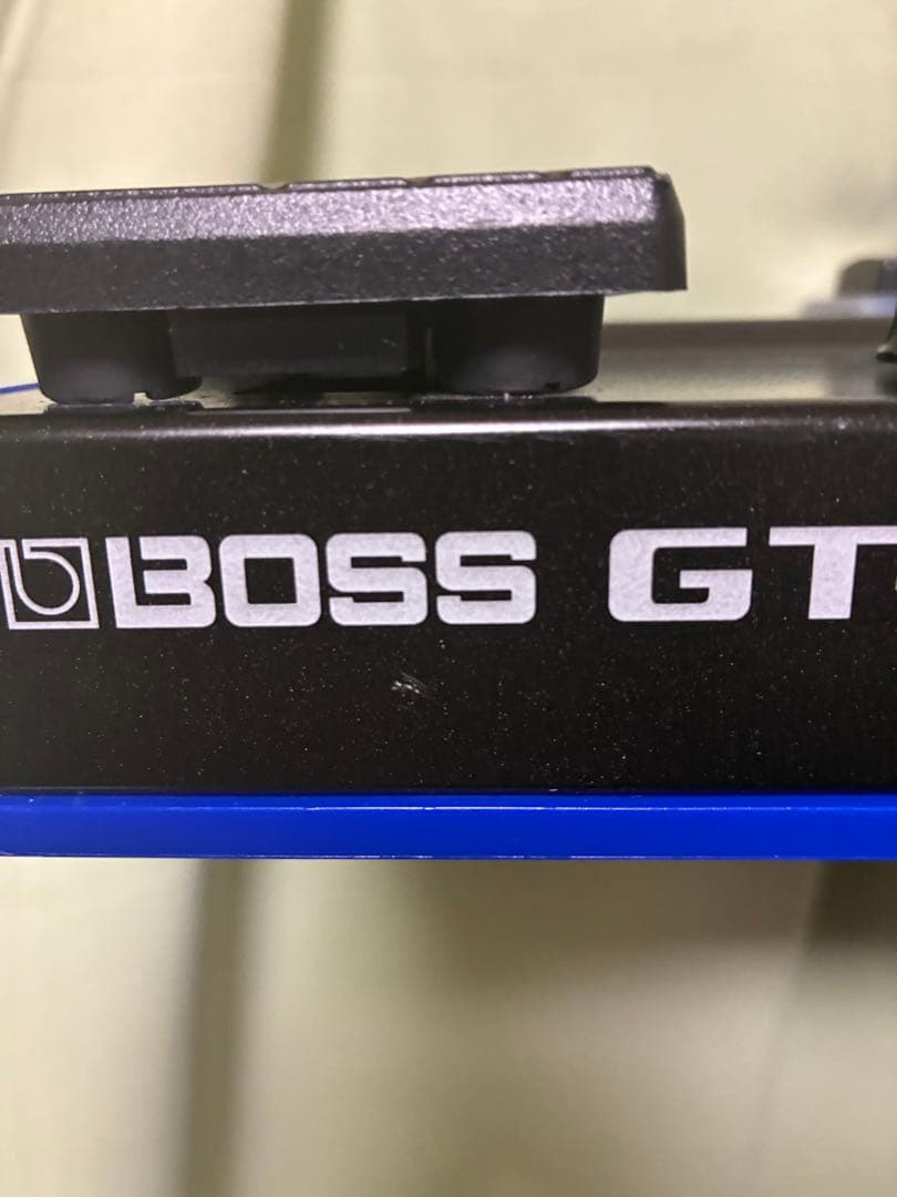 BOSS GT-1 + BOSS純正ACアダプタ　ギターエフェクター