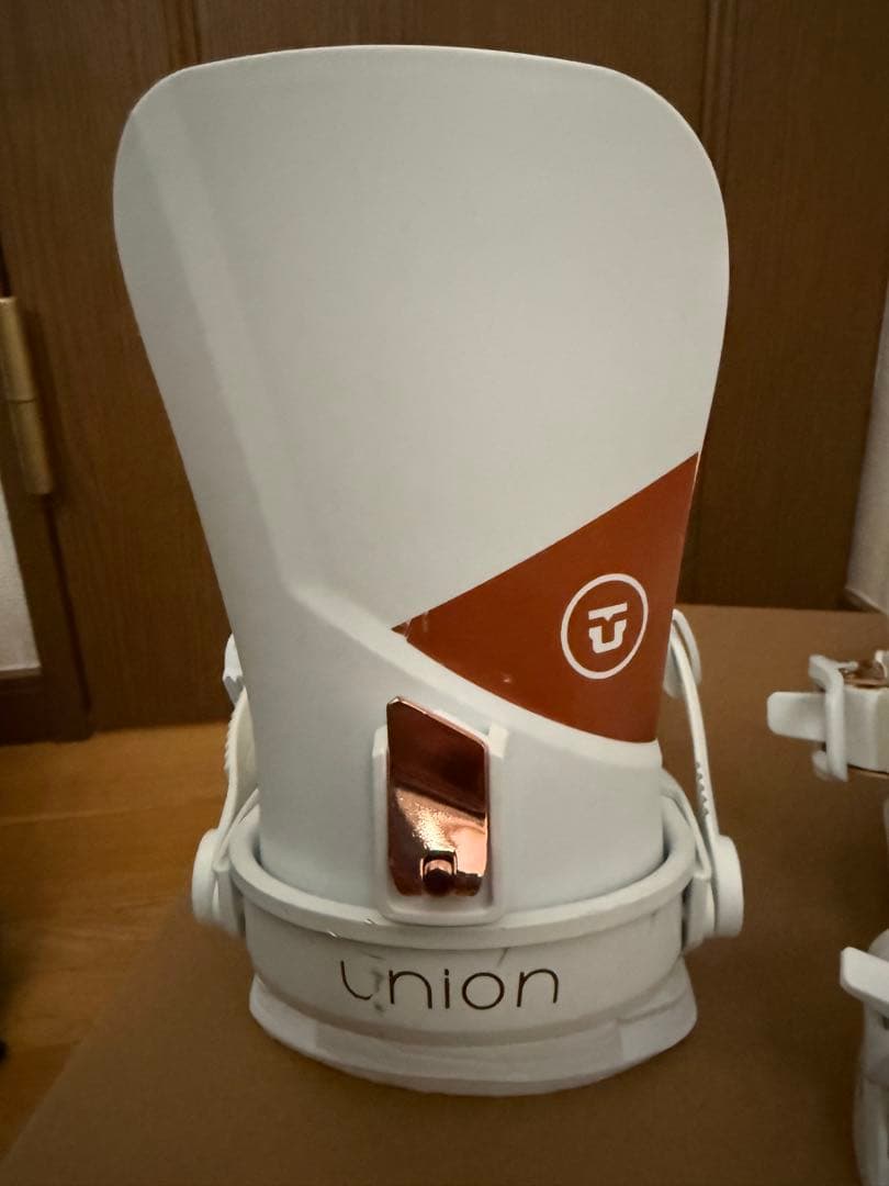 Union Juliet ホワイト ビンディング