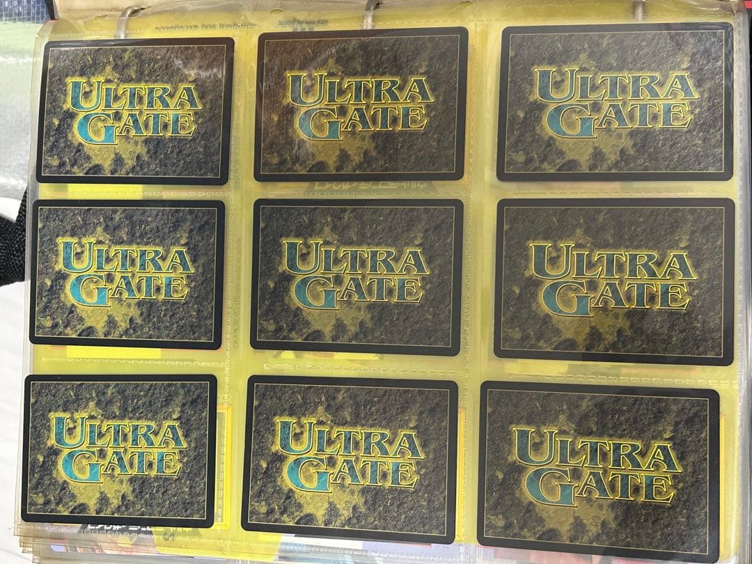 ウルトラマン貴重カード　5ファイルのみ