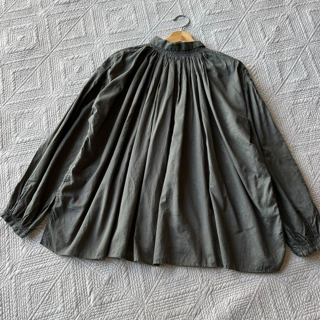 ネジ  Veritecoeur アンティークブラウス