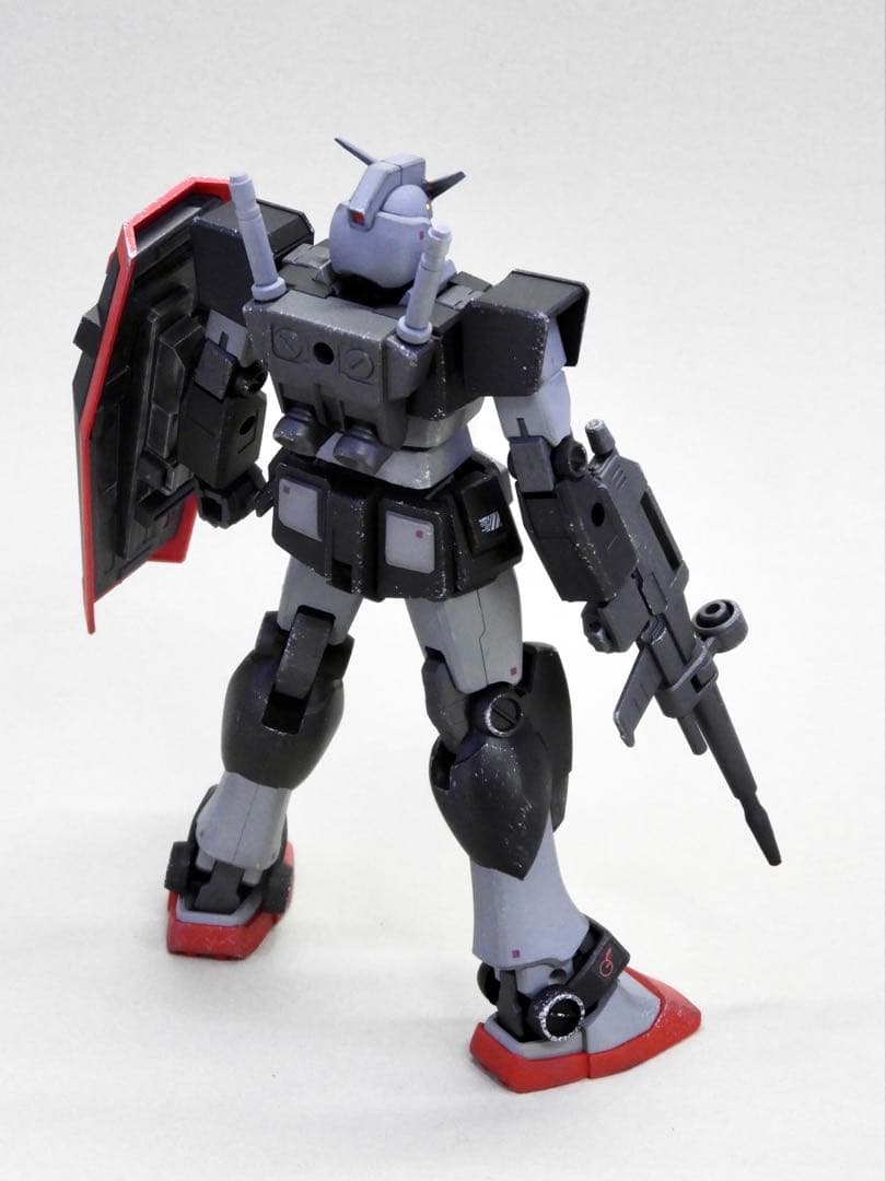 EG ガンダム ( プロトタイプカラー ) 全塗装 / ガンプラ 完成品