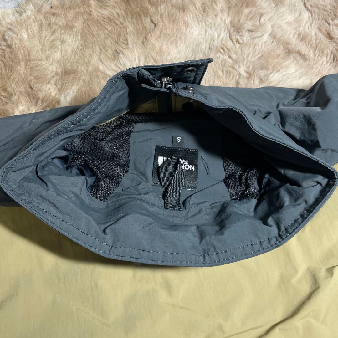 ザ・ノース・フェイスジャケット ハイドレナウィンドジャケット　ユニセックス S