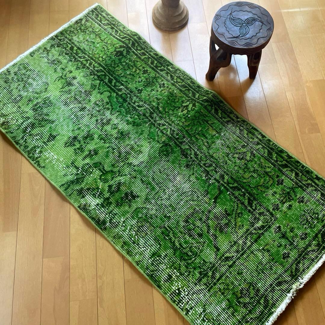 60×120ワサビグリーン　オーバーダイ　トルコあヴィンテージラグ