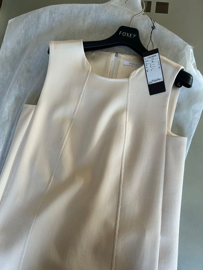 フォクシーブティック 37794 ワンピース 40 オフホワイト　ウール シルク