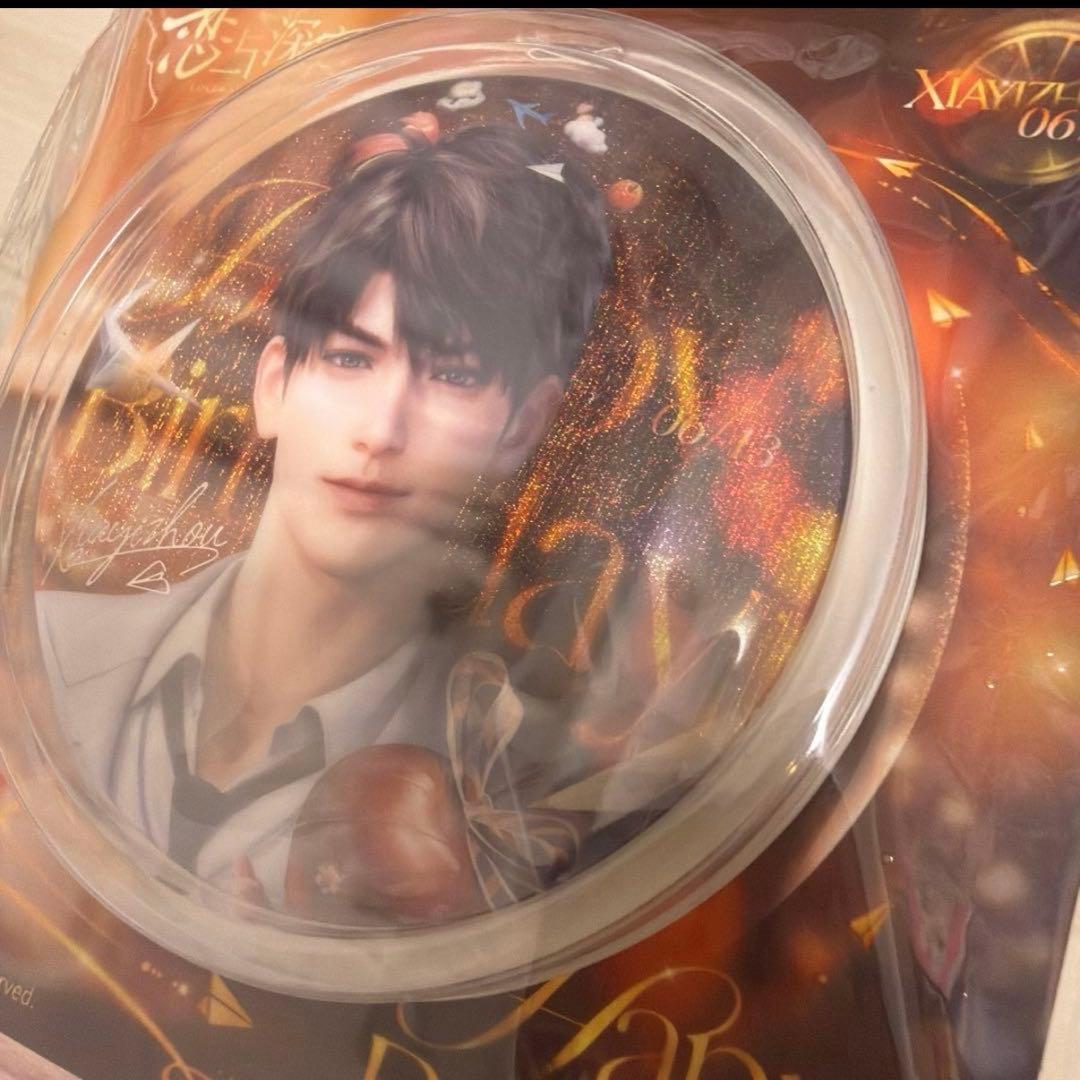 恋と深空　マヒル　缶バッジ　誕生日　2025年　公式正規品