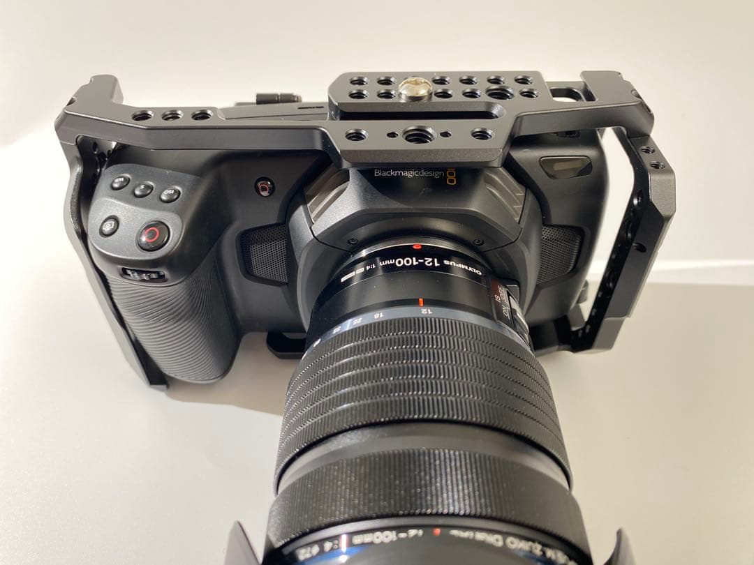 可動モニターBMPCC4K+レンズ+500GB+バッテリー+ゲージ