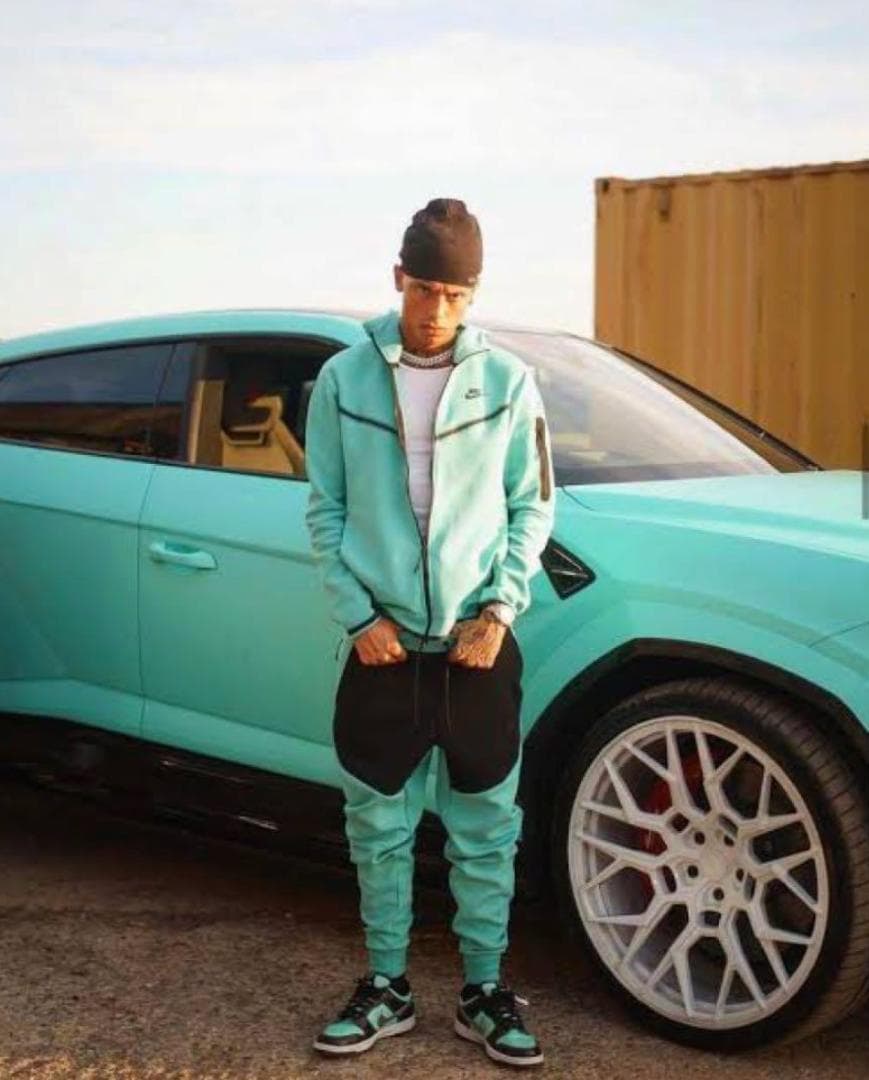 美品 central cee着用 NIKE テックフリース セットアップM