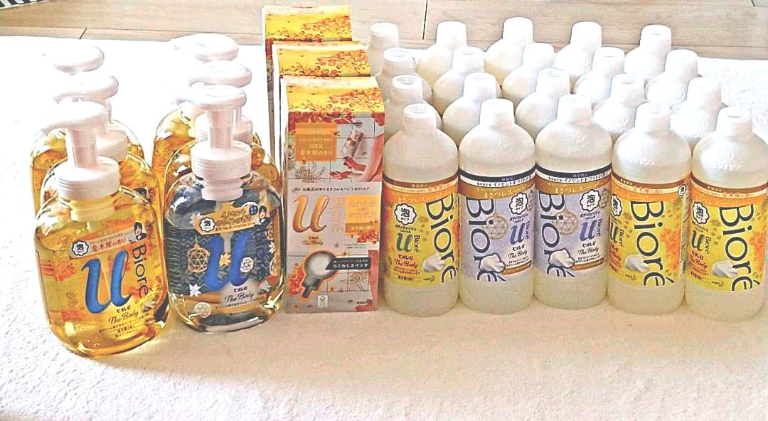 ビオレu　キンモクセイの香り　泡ボディウォッシュ　ボディ乳液　イノセントホワイト