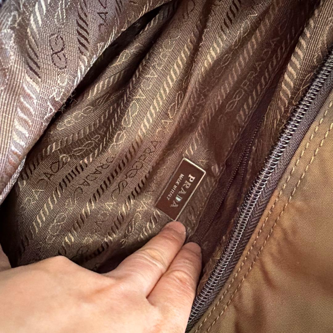 最終金額　PRADA ブラウン ショルダーバッグ　バッグ　ナイロン