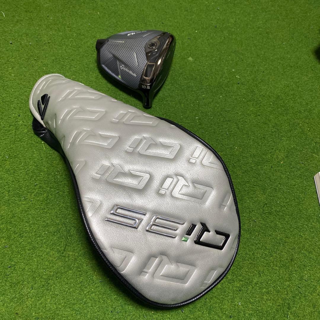 Taylor Made Qi35 ドライバーヘッド　10.5度