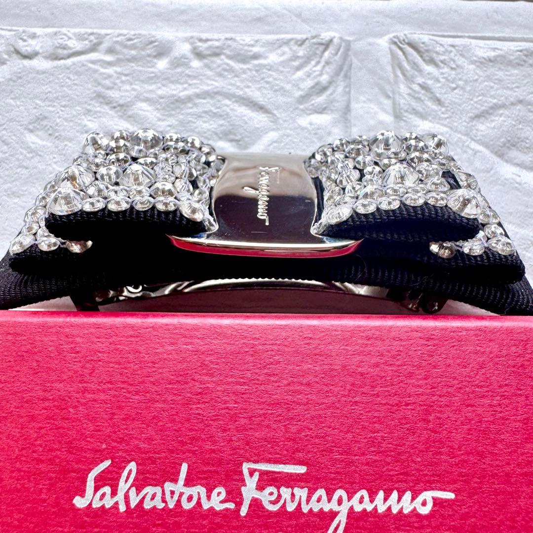 [新品]Salvatore Ferragamo フェラガモ　ヴァラリボンバレッタ