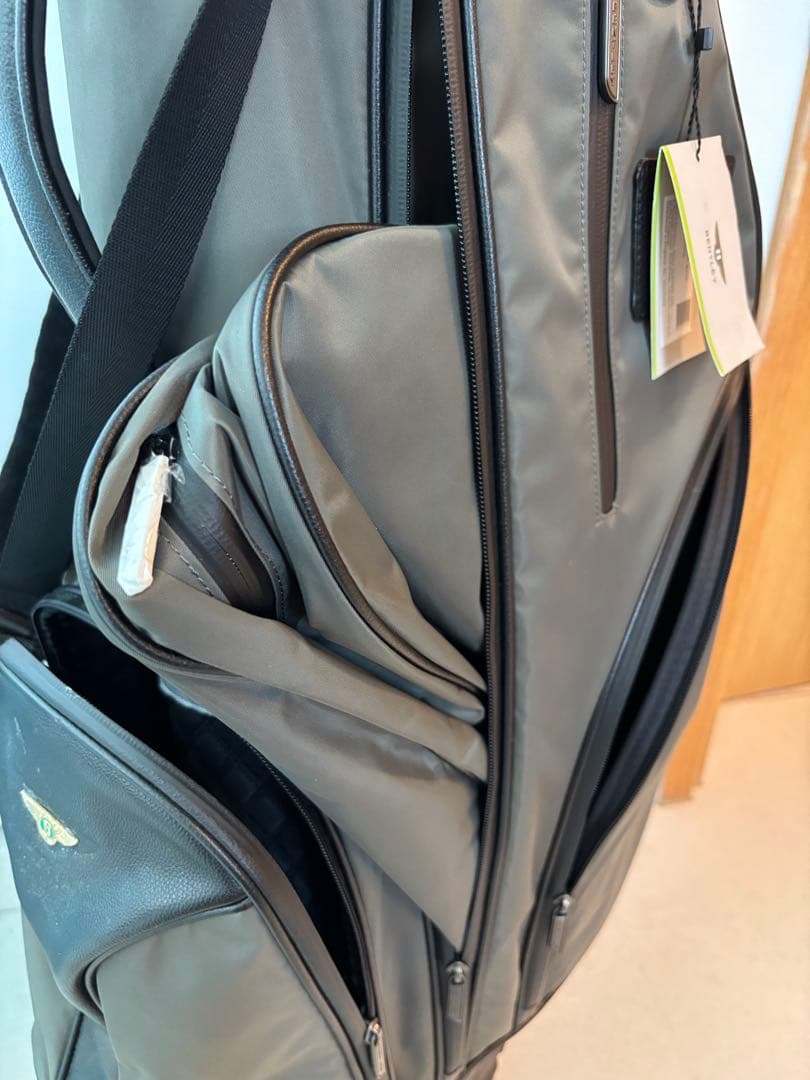 【値下げしました】BENTLEY ゴルフバッグ・キャディバッグ