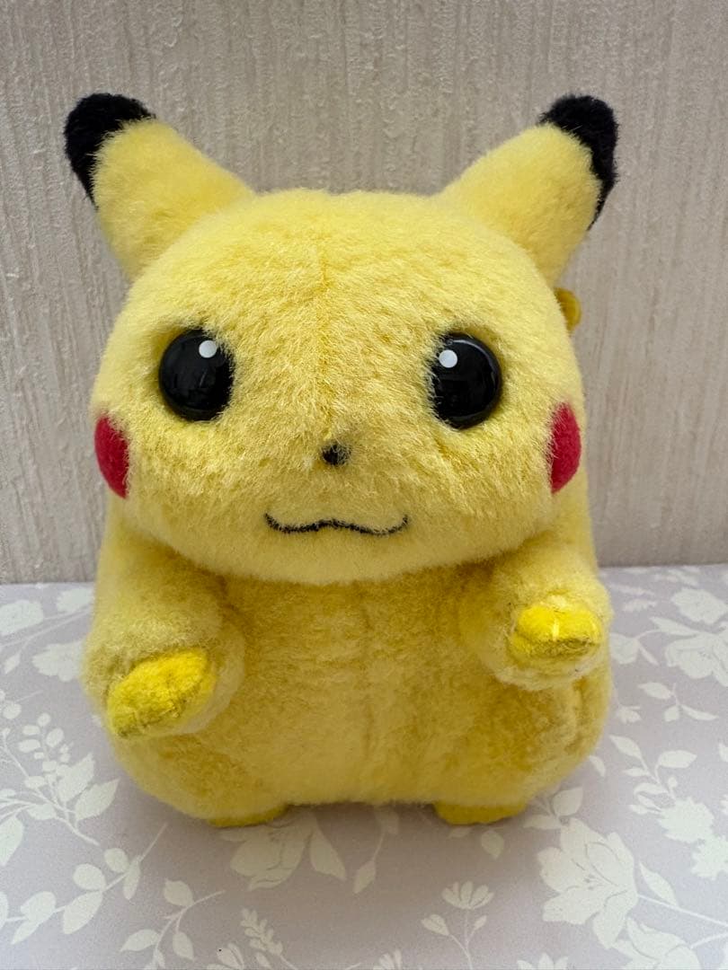 初期ピカチュウ TOMYぬいぐるみ