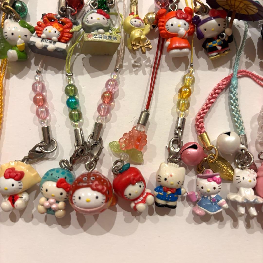 レア✨ ハローキティ ご当地ストラップ 52個セット 根付け キーホルダー 希少