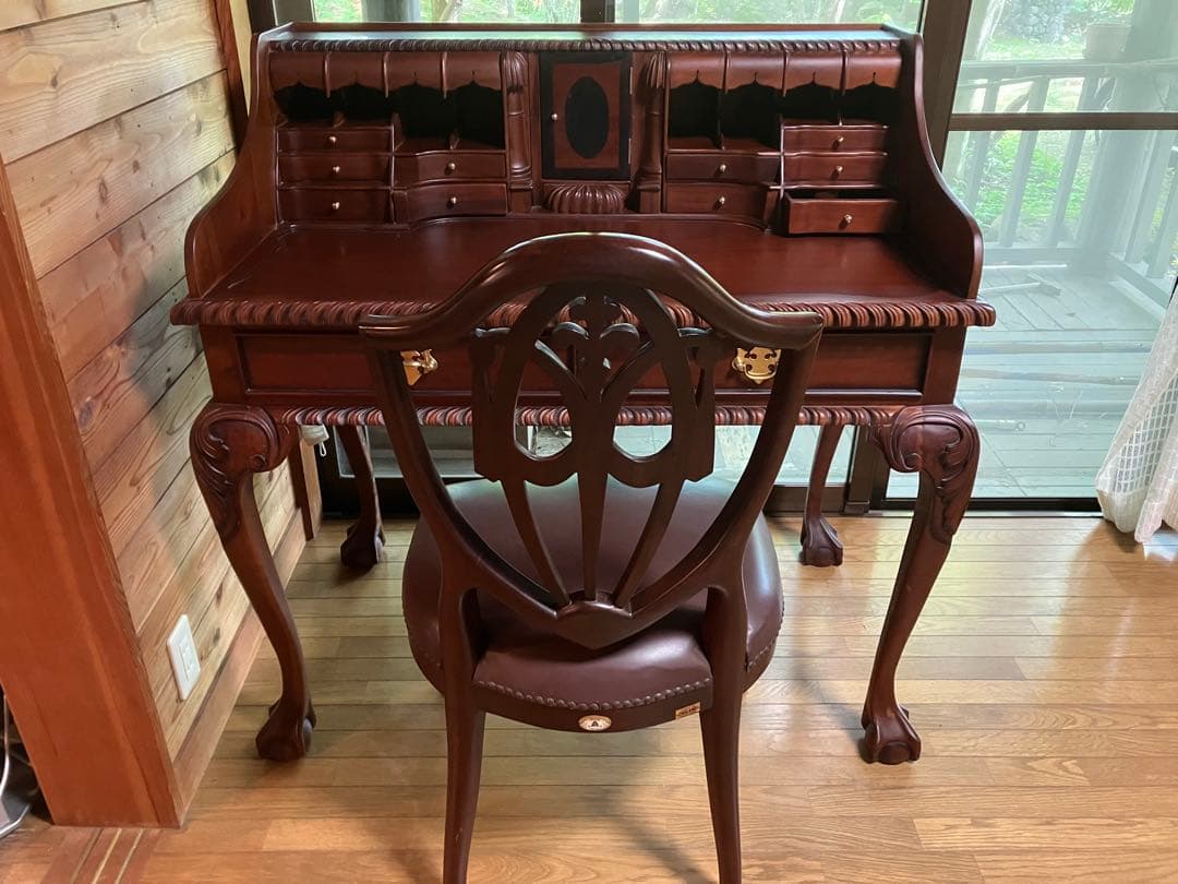 イギリス 本革ビンテージチェアー プレート刻印有り逸品