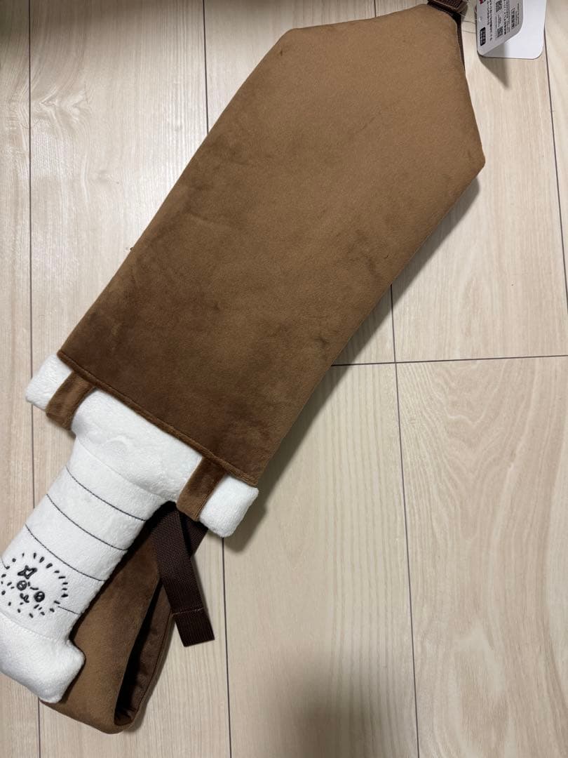 ちいかわパーク ラッコの剣みたいなショルダーポーチ