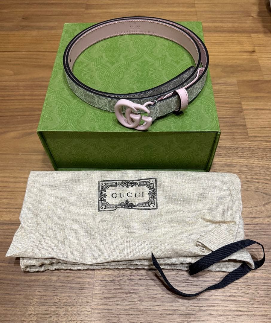 鞠*山様 未使用　GUCCI グッチ　レディース　GGロゴ ベルト グレー/ピン