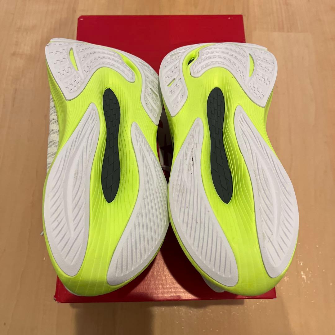 ニューバランス　FuelCell Propel v4 25.0cm