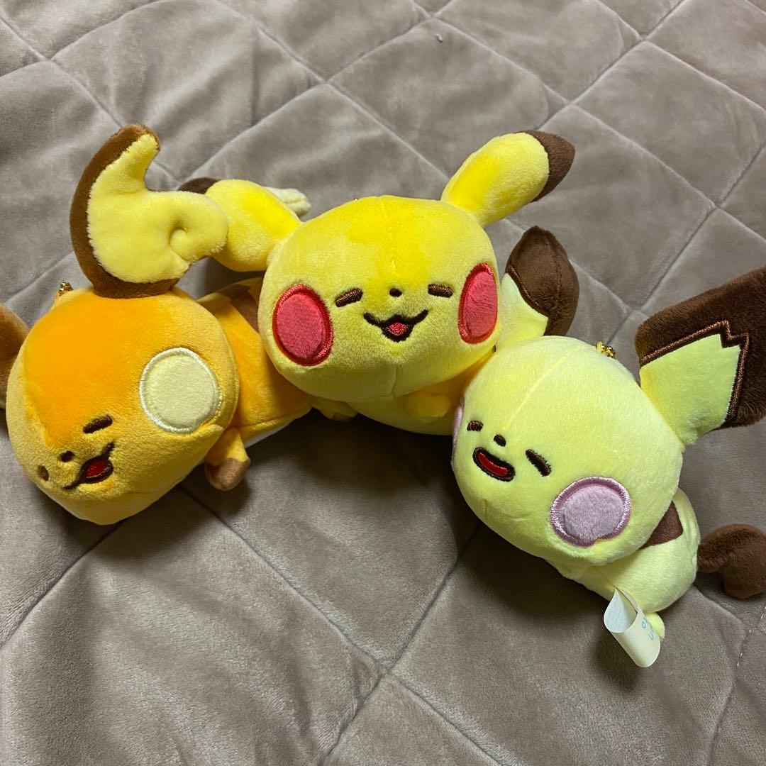 【新品未使用品】ポケモン ポケモンセンター限定 ライチュウ ピカチュウ ピチュー