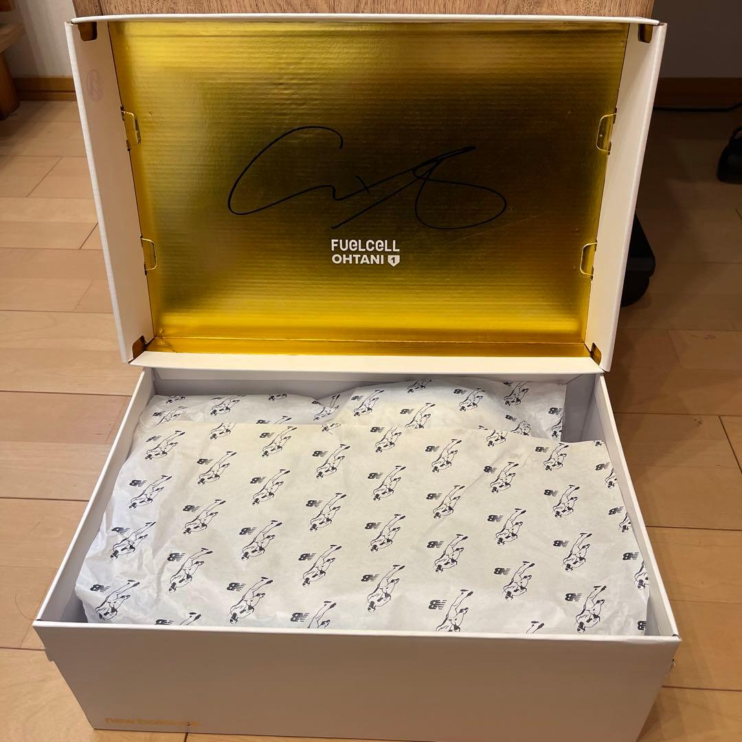 【28.0cm】ニューバランス　大谷翔平　FUELCELL OHTANI1