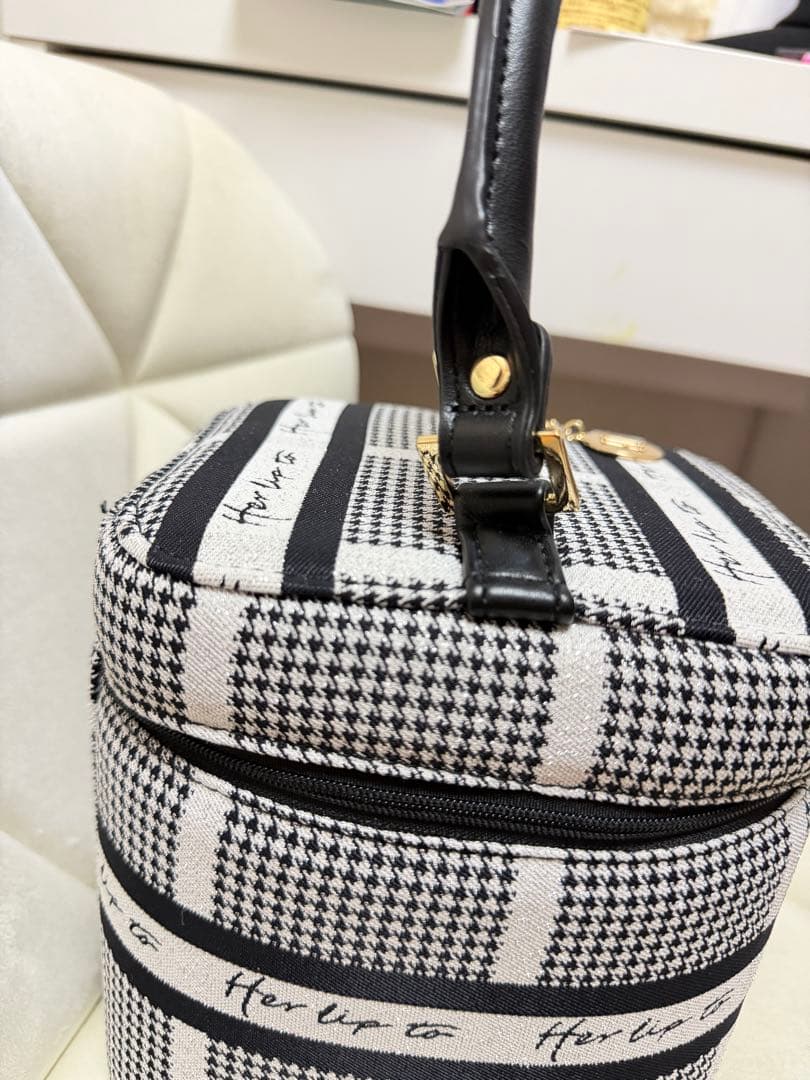 バッグ HLT Jacquard Vanity Bag herlipto silver