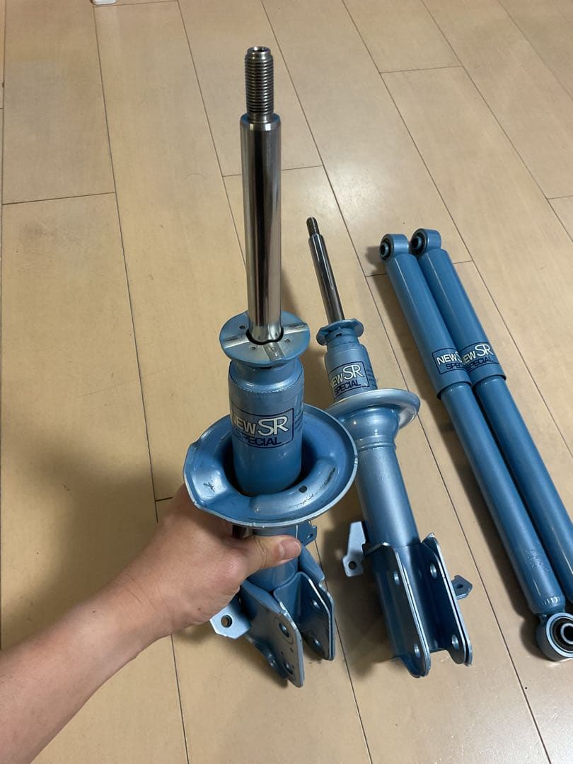 【美品】スズキパレット用ショックアブソーバ+ロアアーム+アッパーマウント1台分