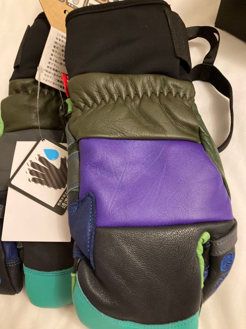 松岡手袋　グローブ　新品　送料込み　M 定価25850円　ESK-2430