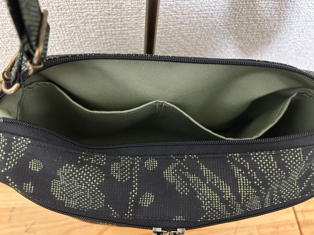 夢様オーダー　正絹大島紬ボディバッグ