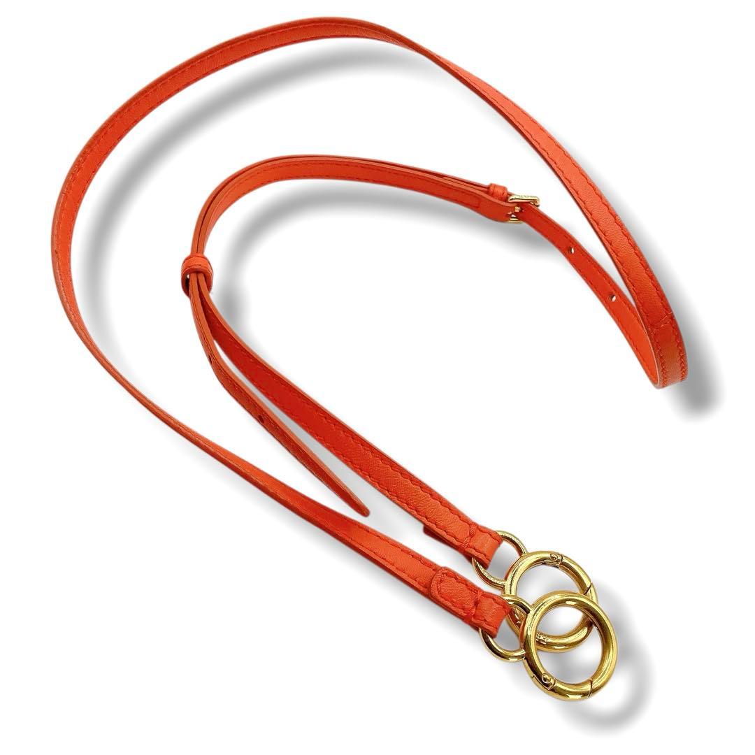 美品✨FENDI フェンディ　ショルダーストラップ　ミニピーカブー　レッド