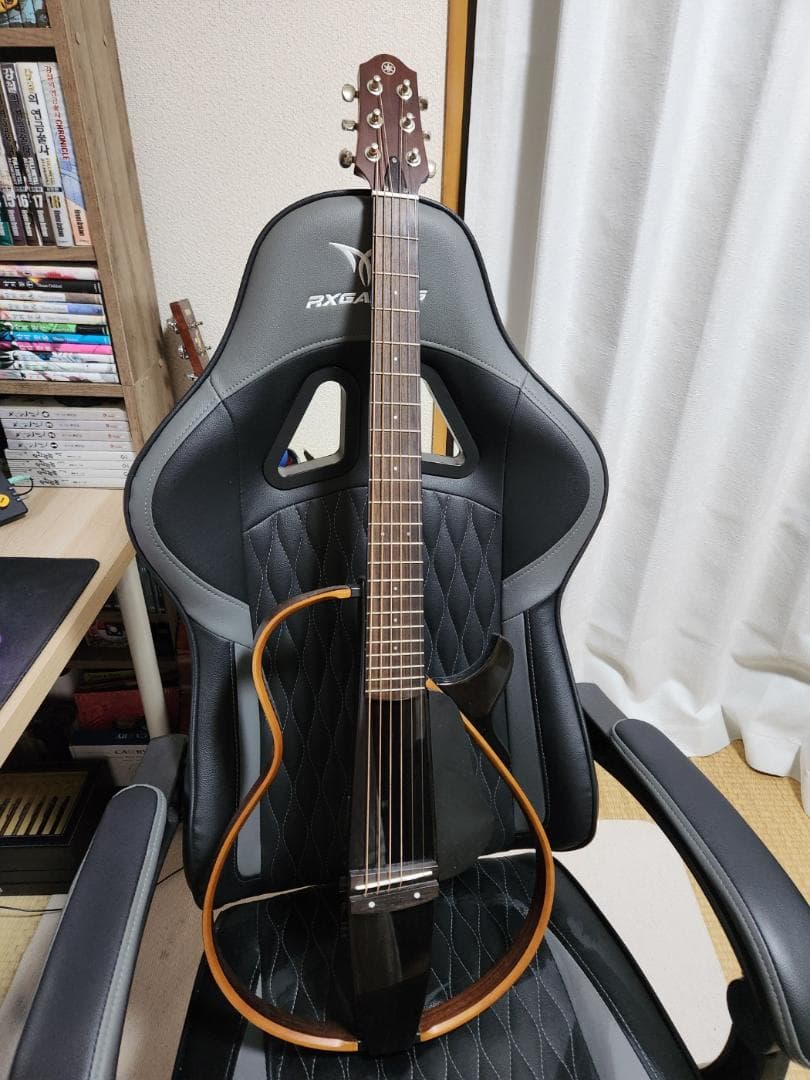 Yamaha SLG-200S サイレントギターアコースティックギター