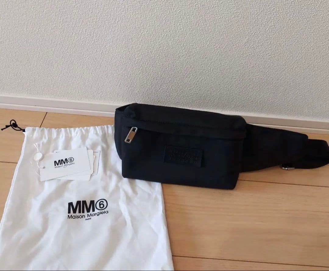 Maison Margiela MM6 ボディバッグ(男女兼用)