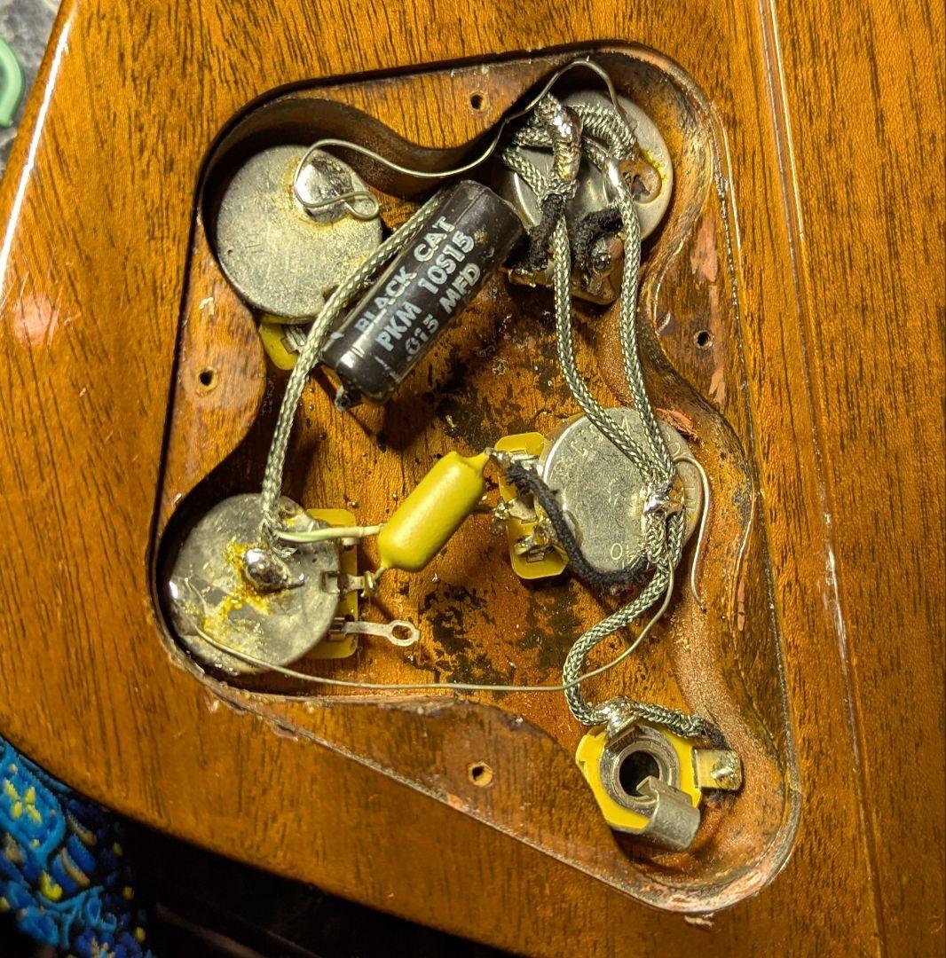 動画あり Gibson Custom Shop Firebird Ⅴ VOS