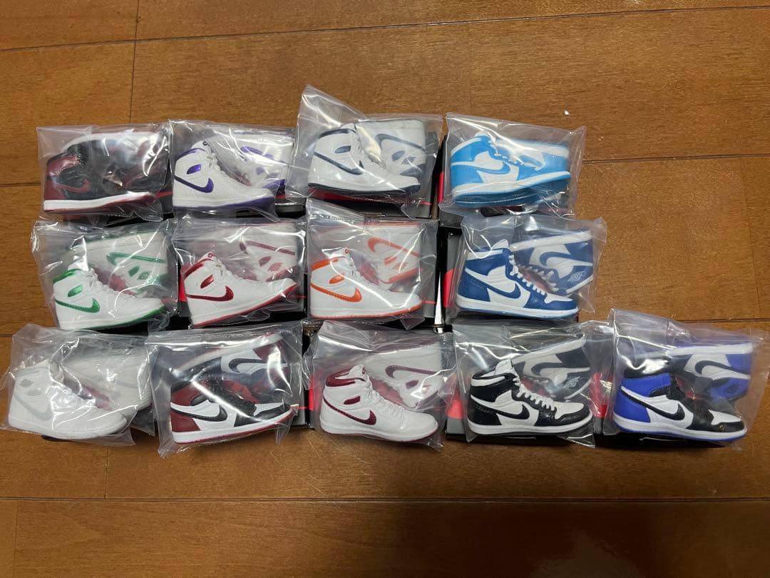 NIKE スニーカーガチャ　13種