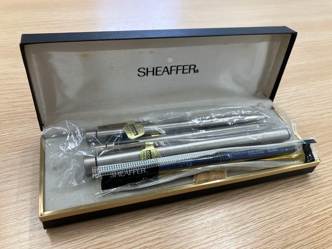 SHEAFFER スタイリッシュ万年筆・ボールペン・シャーペン 専用ケース付き