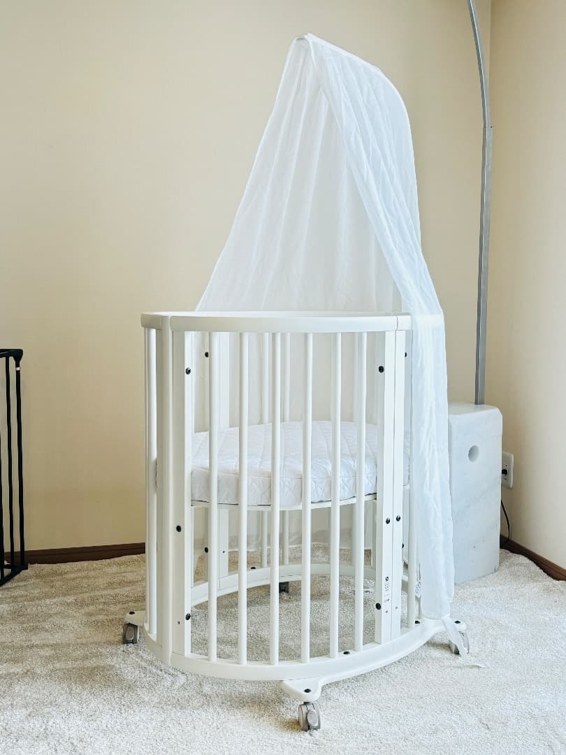 Ruru　美品 STOKKEストッケ ミニベット スリーピーベット