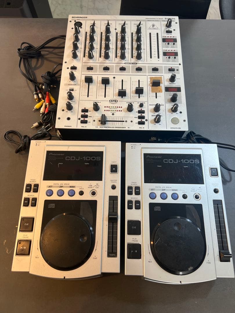 K パイオニアCDJ-100S×2,ベリンガー PRO MIXER DJX700