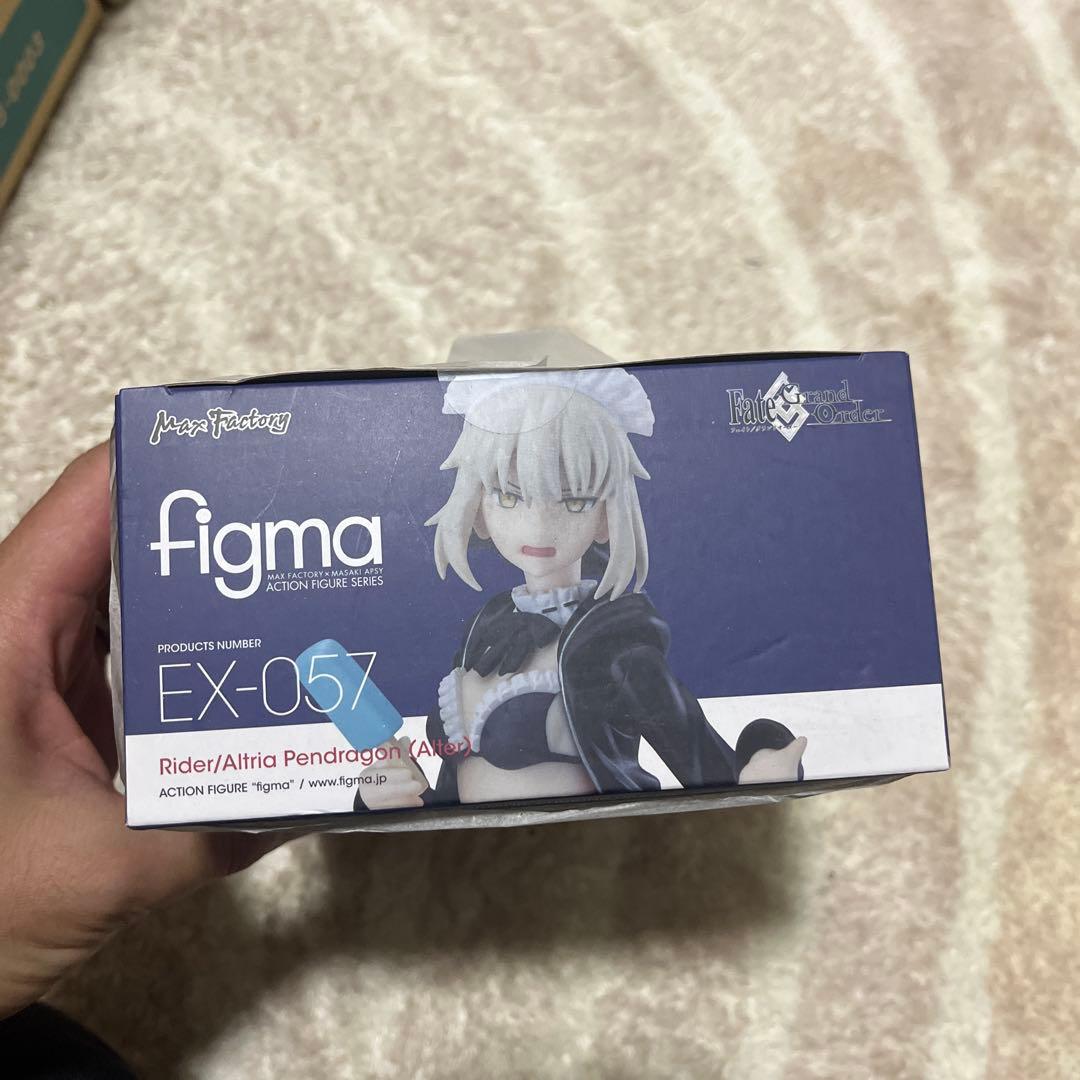 日*4様 【新品】figma セイバーオルタ　ライダー　アルトリア・ペンドラゴン