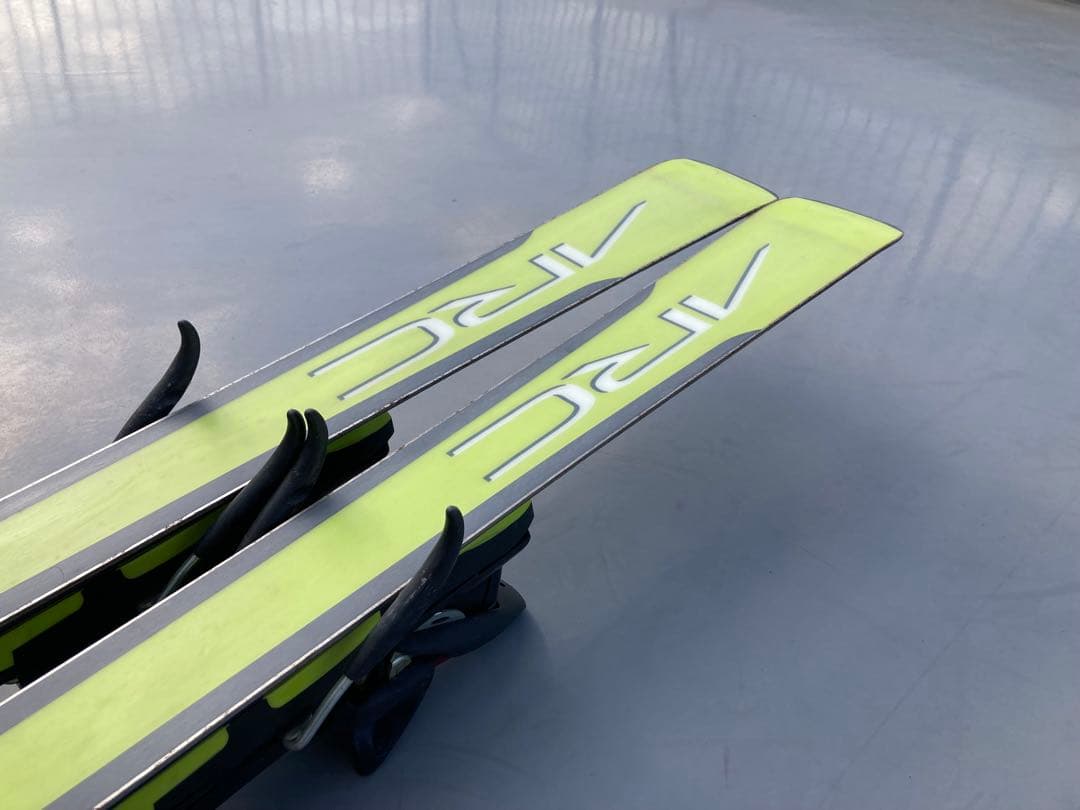 ⭐️値下⭐️アトミック カービングスキー ARC&ビンディング160㎝ ストック付き