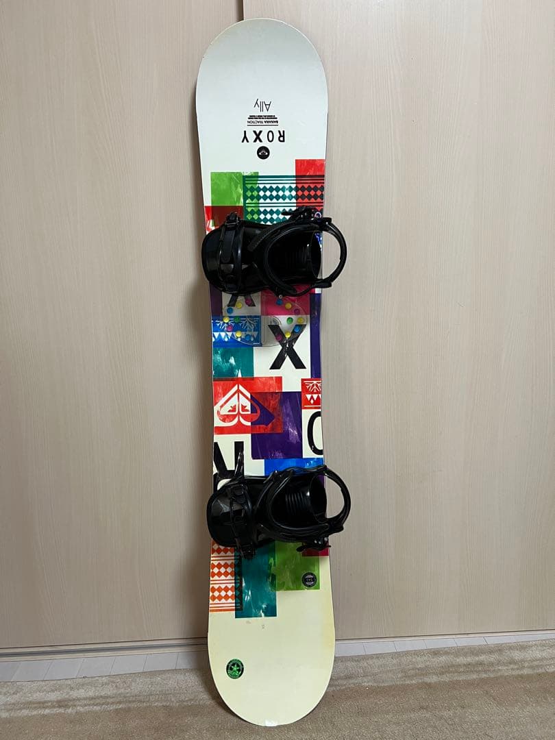 レディース用ロキシースノーボード143CM ビンディングM K2