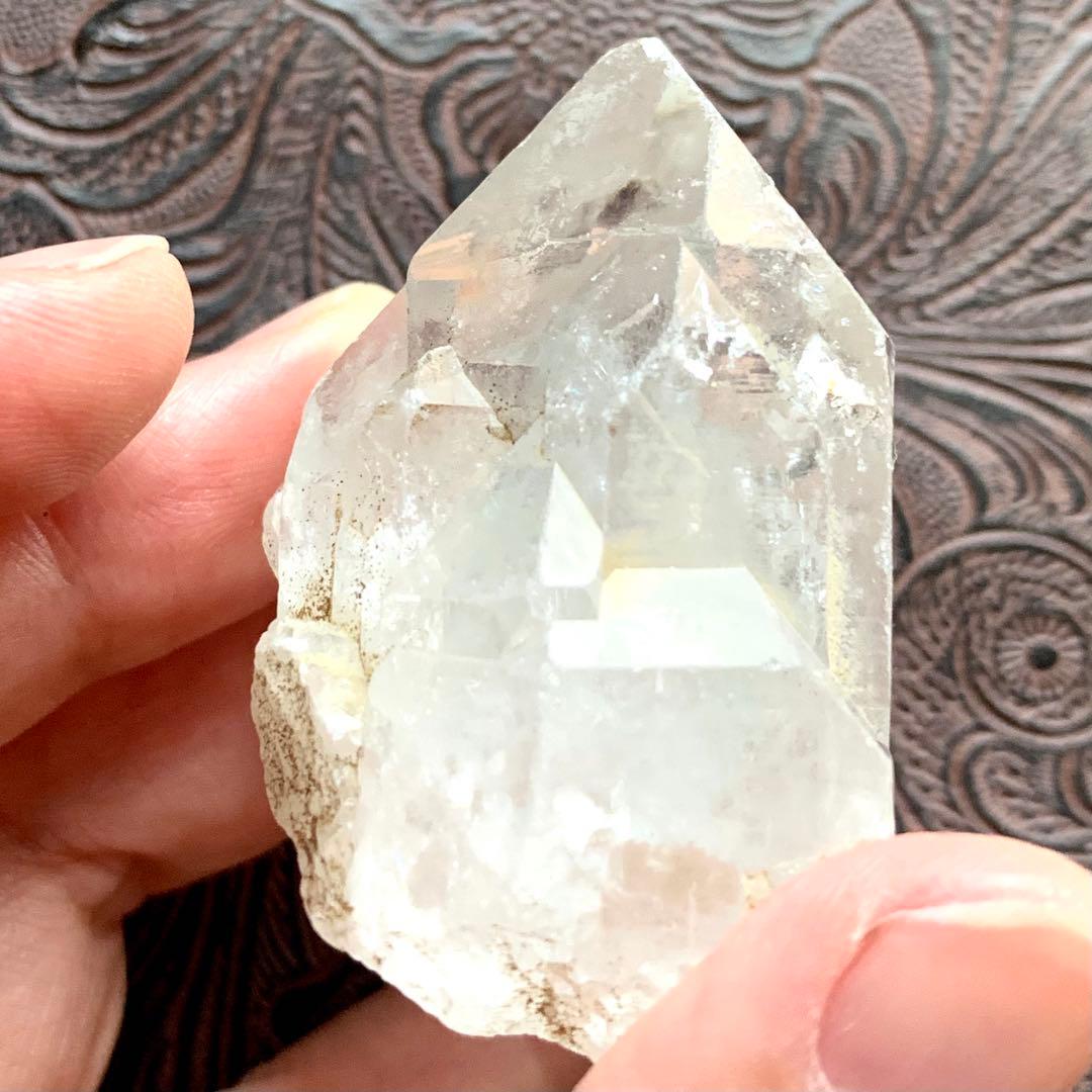 シン・ザギマウンテンクォーツ67/シングルポイント/透明感/虹入り